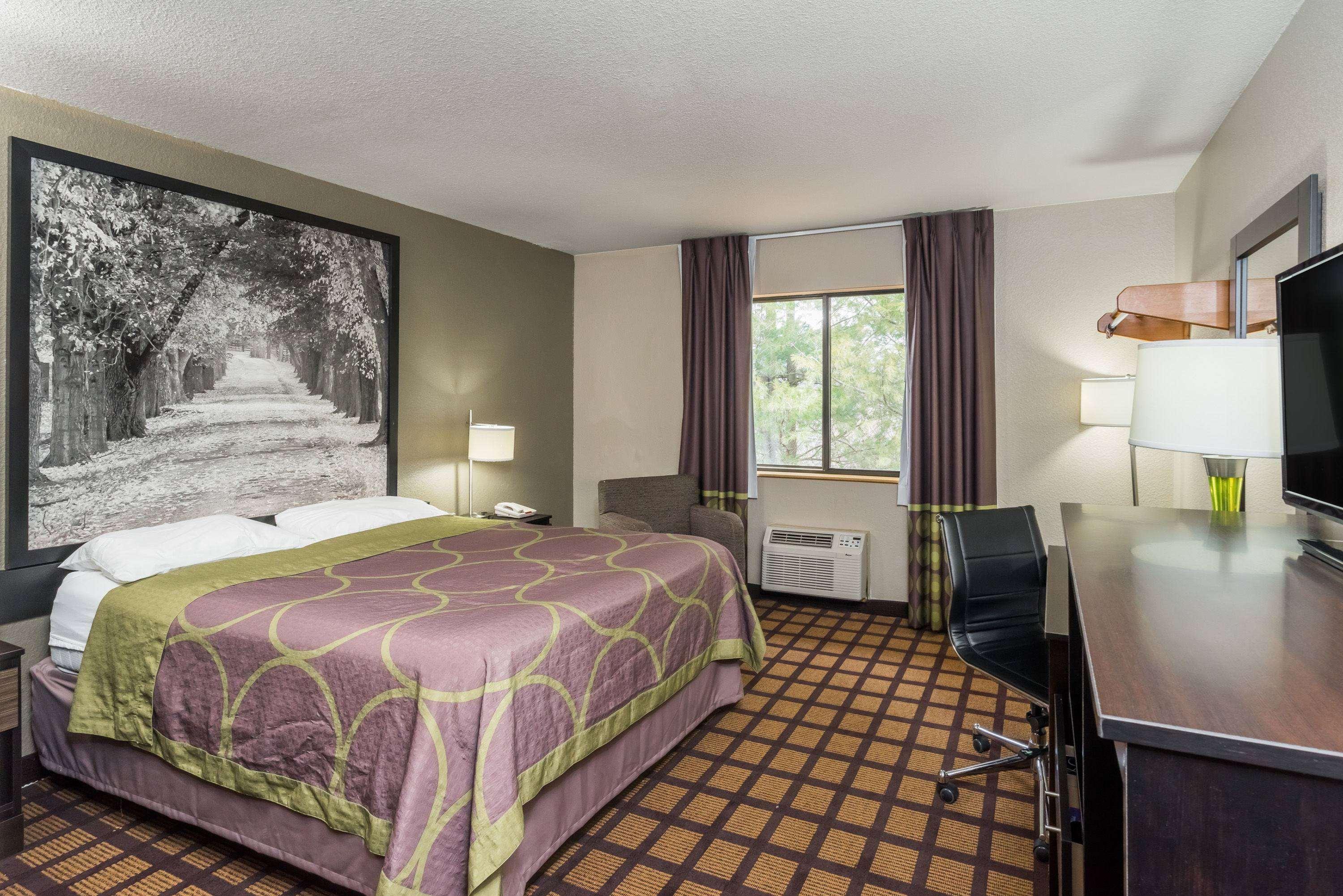 Super 8 By Wyndham Ky Munfordville