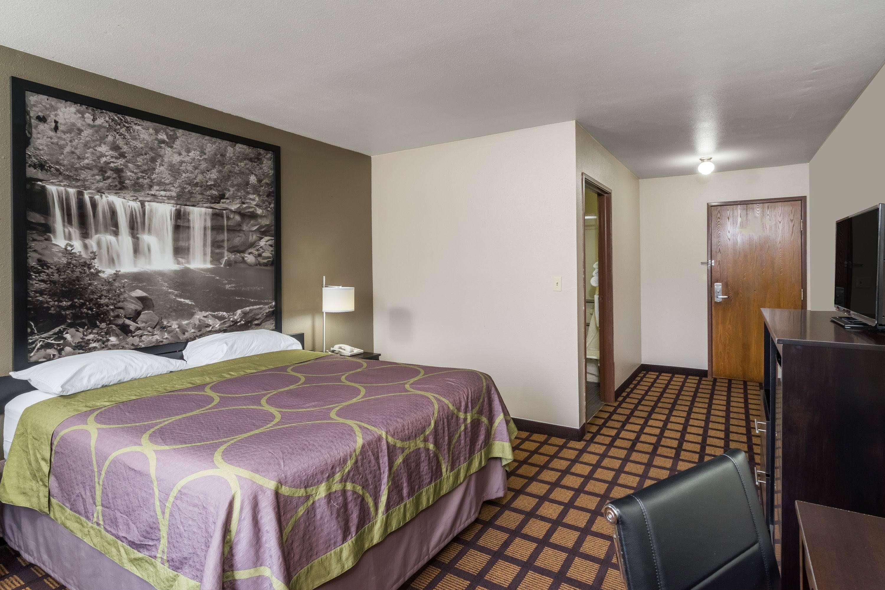 Super 8 By Wyndham Ky Hotel Munfordville