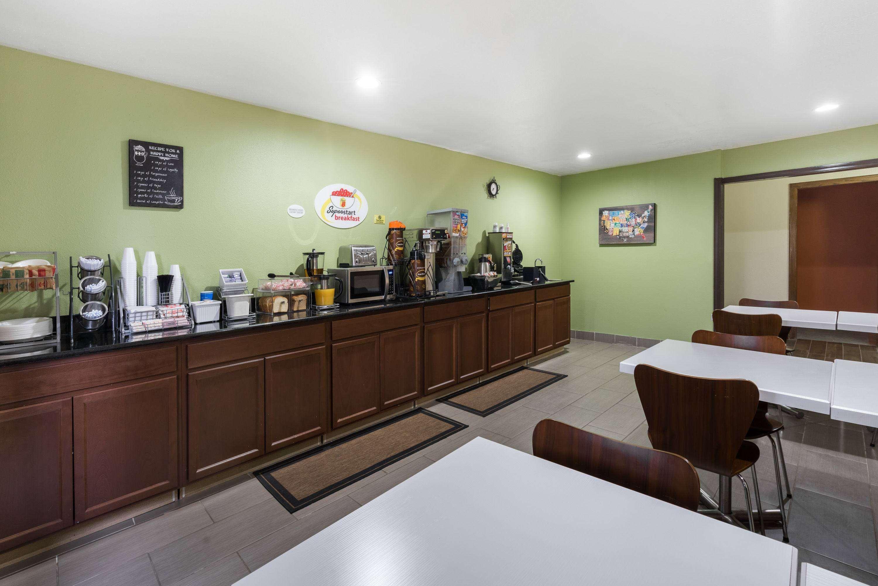 Hotel Super 8 By Wyndham Ky Munfordville
